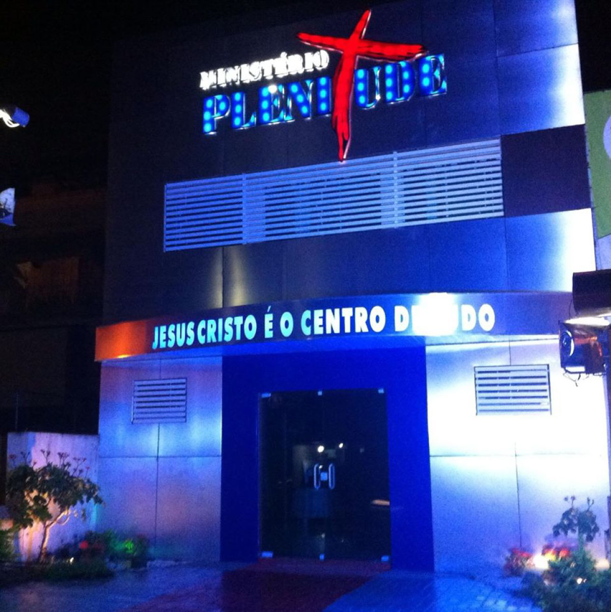 Fachada_Ministerio_PlenitudeRO